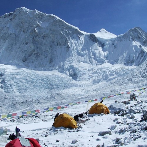 Ascension du Baruntse à 7129 mètres au Népal